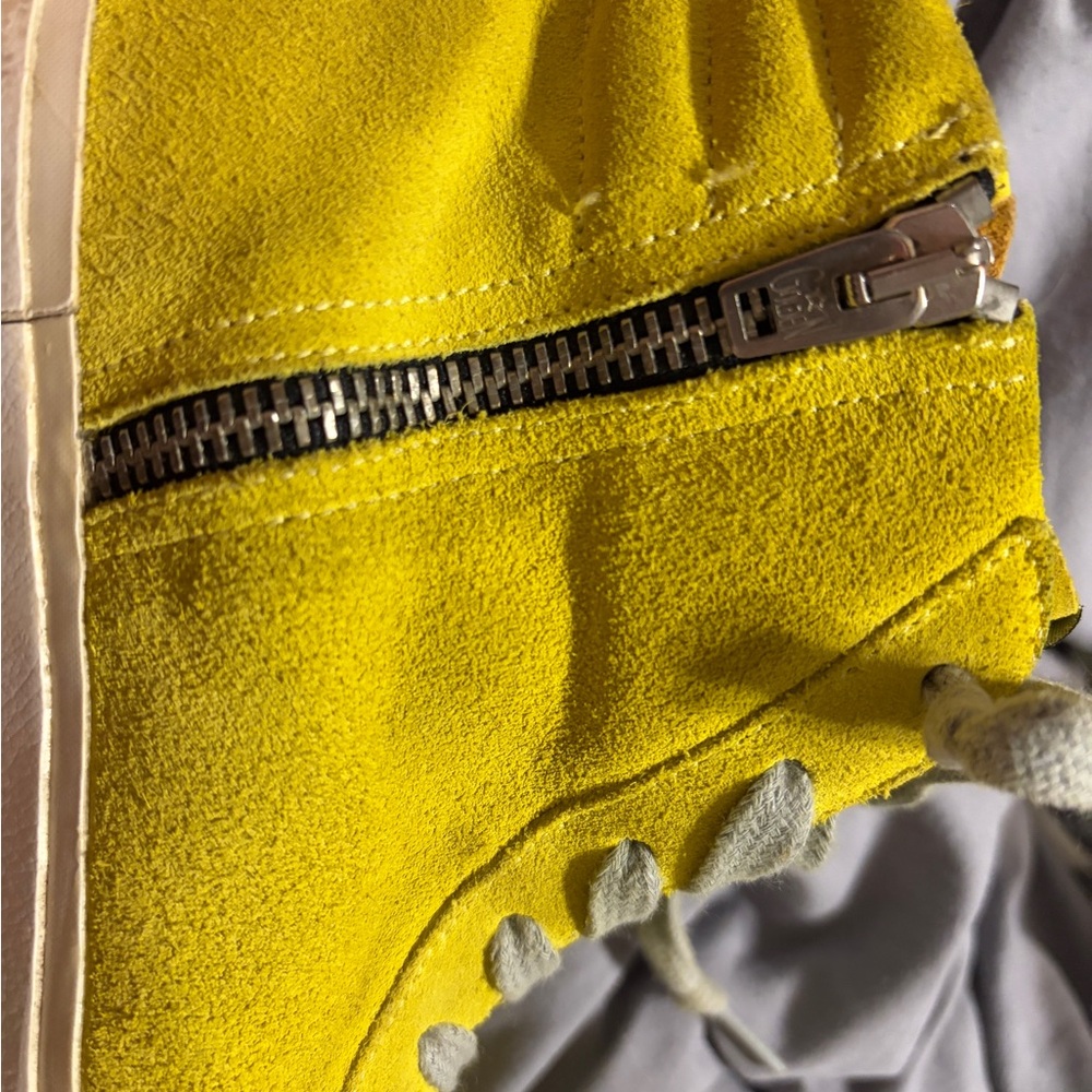 ⭐️⭐️⭐️ GOLDEN GOOSE - Yellow Hi-Top Sneakers  // sz 7.5 women - org $625 - Picture 6 of 6